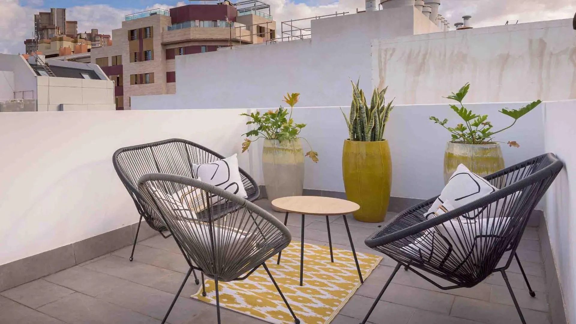 Hercot Canteras Beach,Sun,City Wifi Free Apartment Las Palmas de Gran Canaria Spain